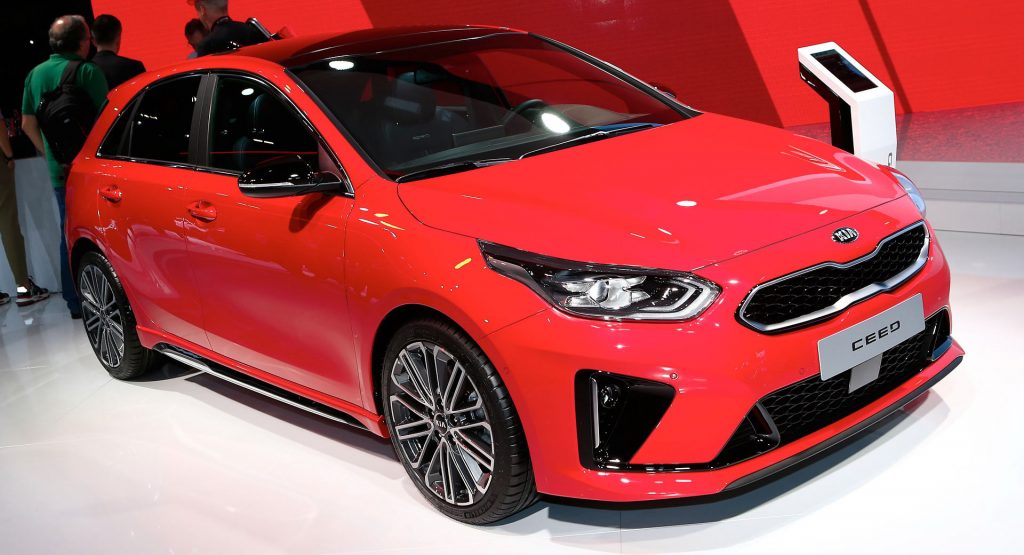 New Kia Ceed Gt Line Brings Sporty Looks To Paris Carscoops