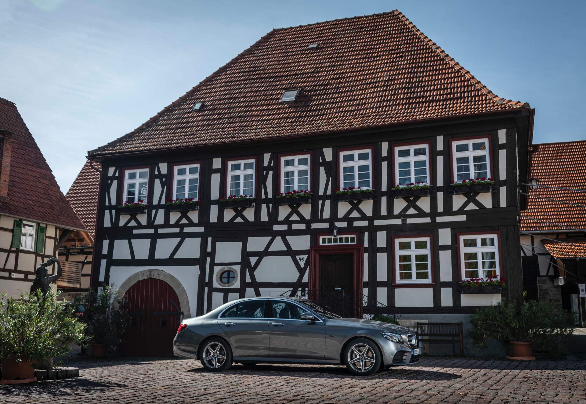 Driven by EQ Stuttgart 2018
Driven by EQ Stuttgart 2018 Mercedes E300e And E300de PHEVs Mix Electricity With Petrol And Diesel Power