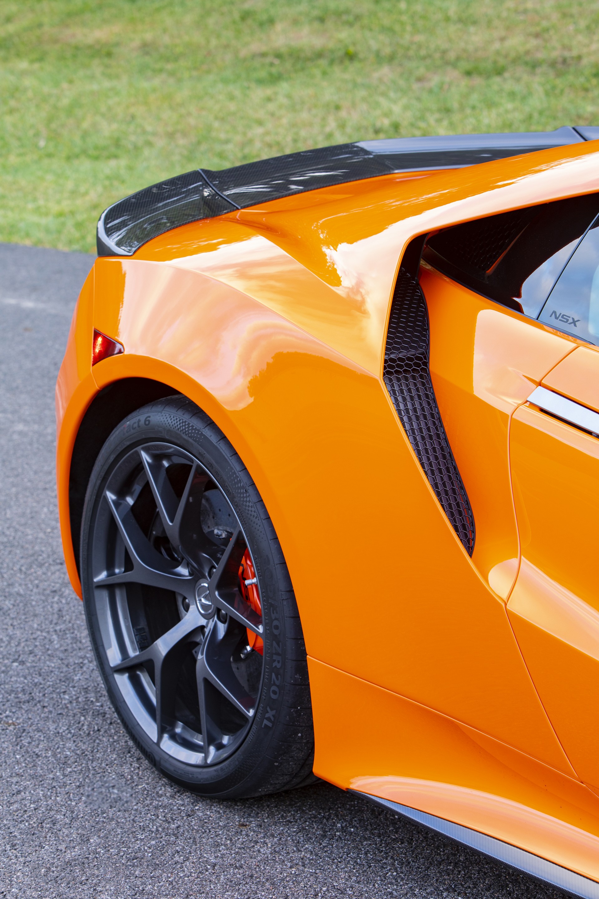 2019-Acura-NSX-23 First Drive: Updated 2019 Acura NSX Proves Itself At The Track