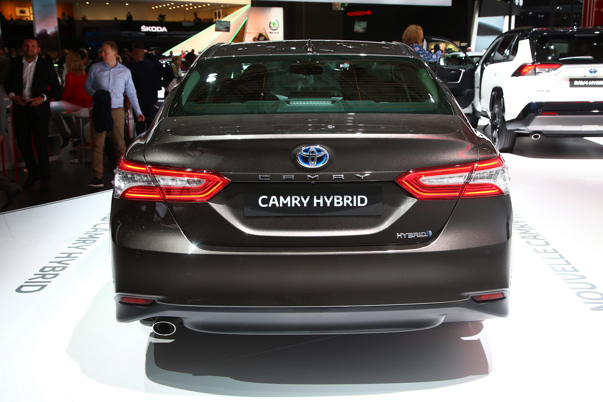 Toyota b5 2018 Paris Auto Show Gallery: Toyota