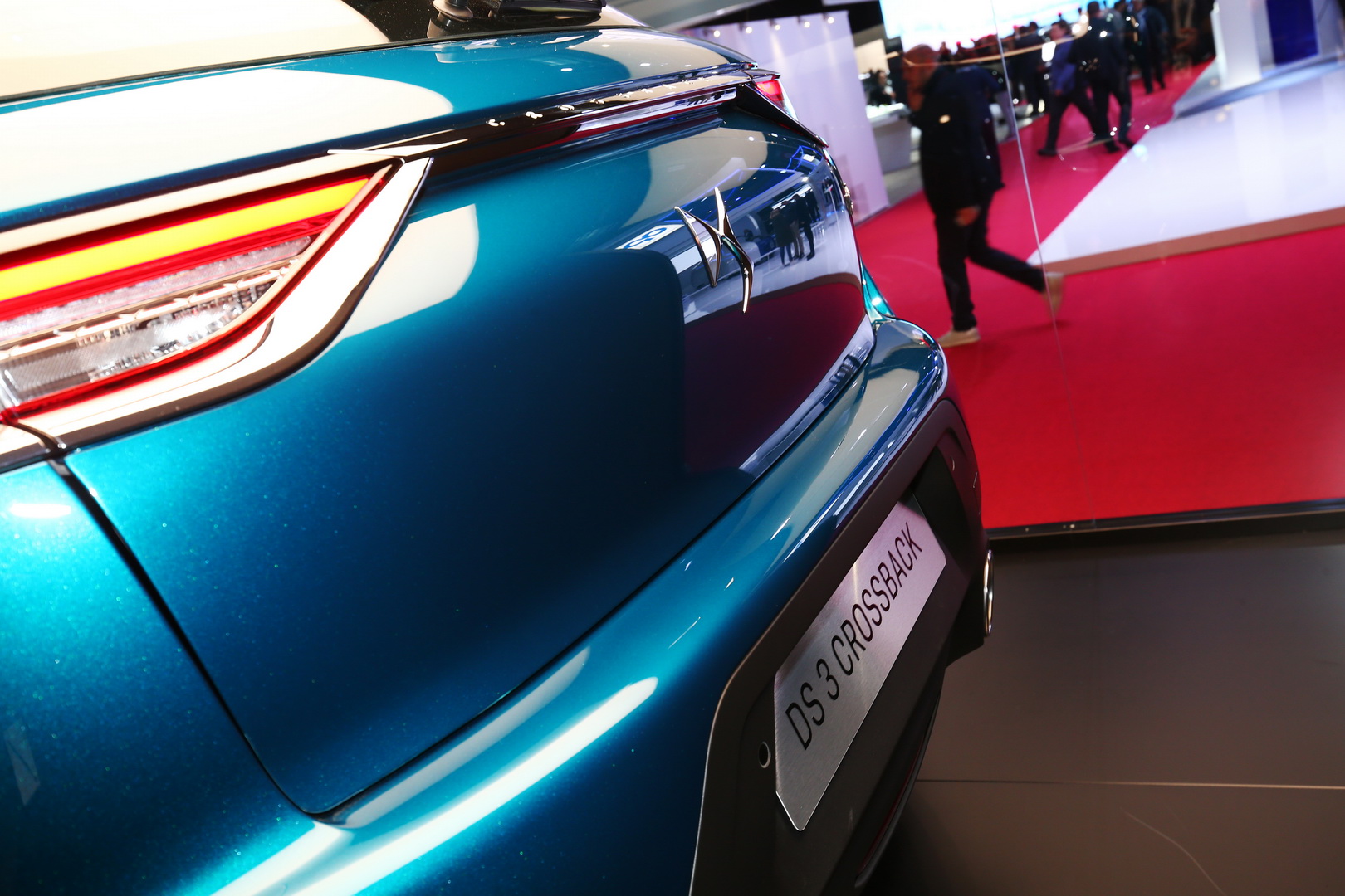 2019 ds3 crossback paris show 2 DS3 Crossback Arrives With The Audi Q2 In Its Sights