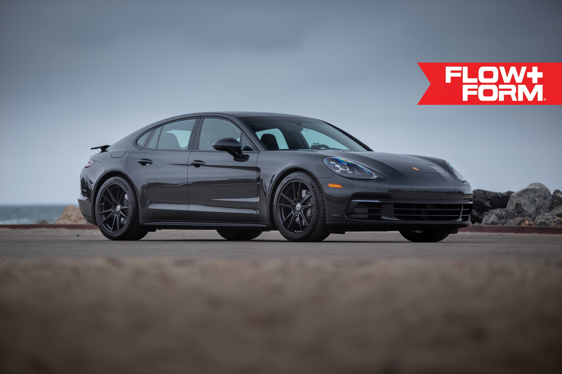 porsche panamera 4s hre wheels tarmac 13 Porsche Panamera 4S Straps On ‘Tarmac’ (i.e. Black) Custom Wheels