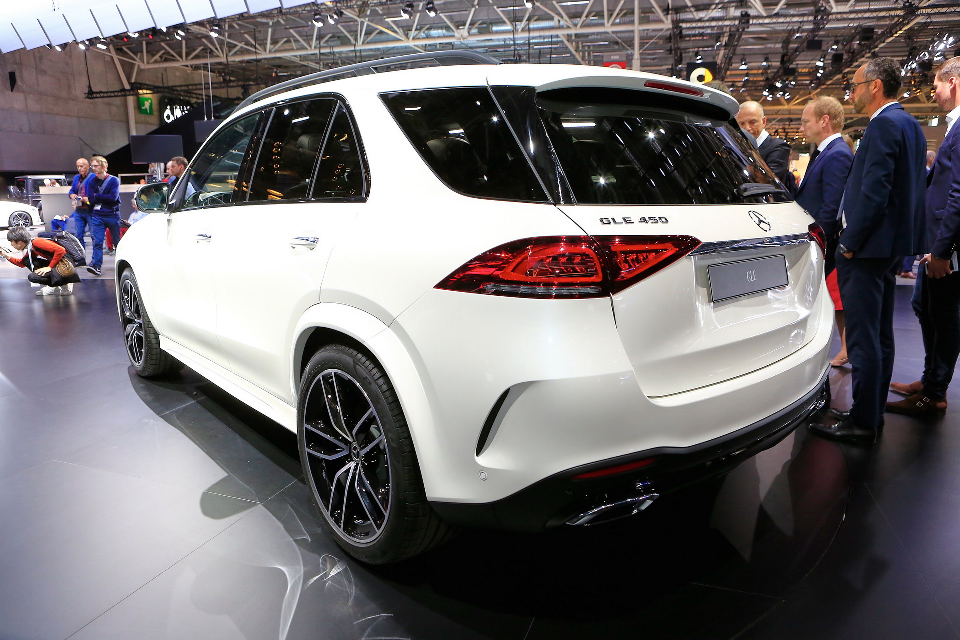 Mercedes B63 2018 Paris Auto Show Gallery: Mercedes-Benz