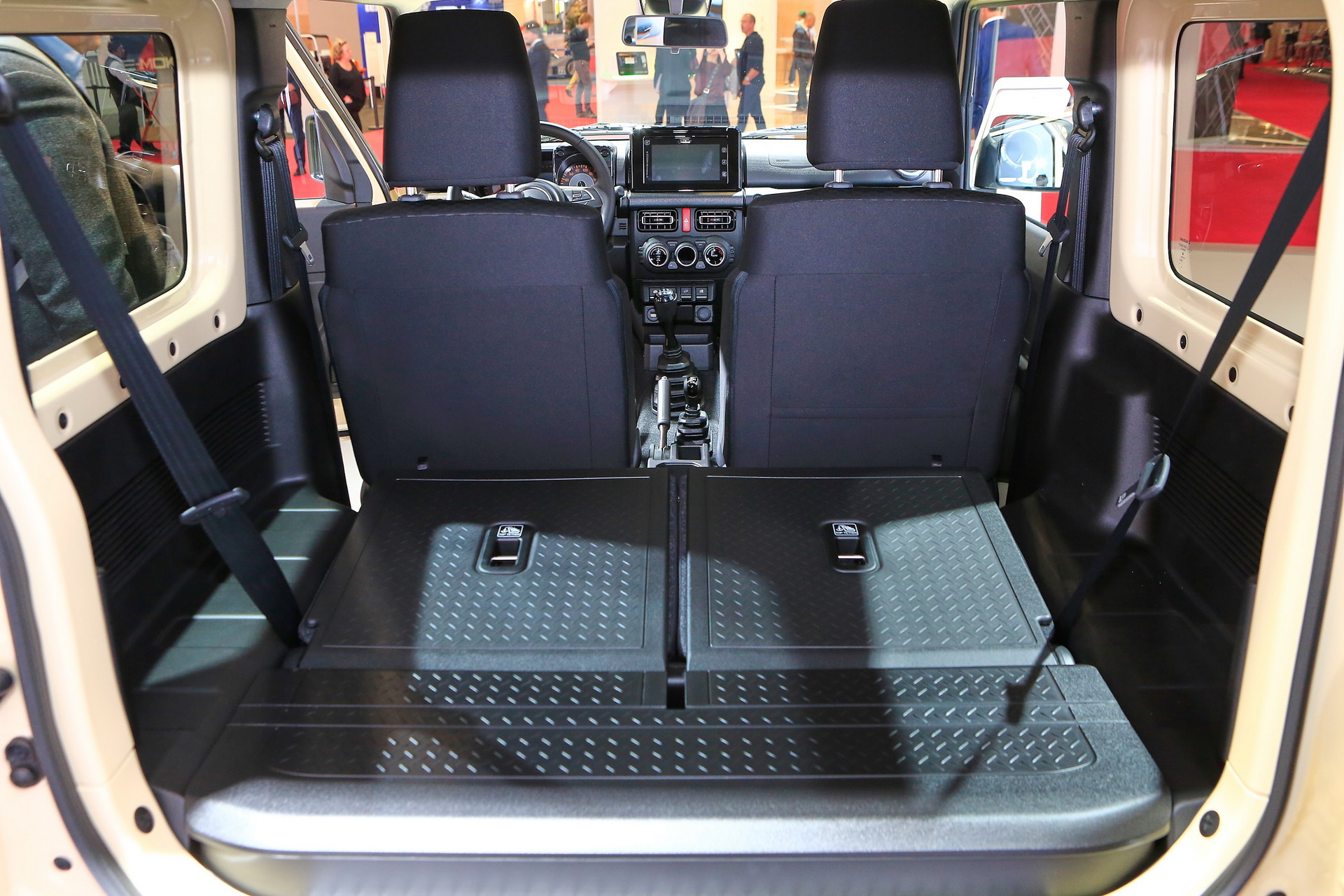 Suzuki-Jimny-09 Suzuki Facing “Staggering” Demand For New Jimny