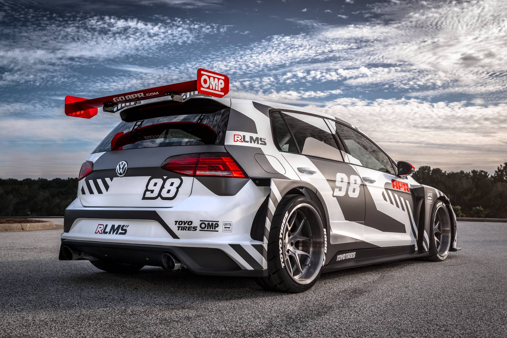 APR VW Golf RLMS 1 APR’s VW Golf RLMS SEMA Show Car Is A 536HP Track Toy