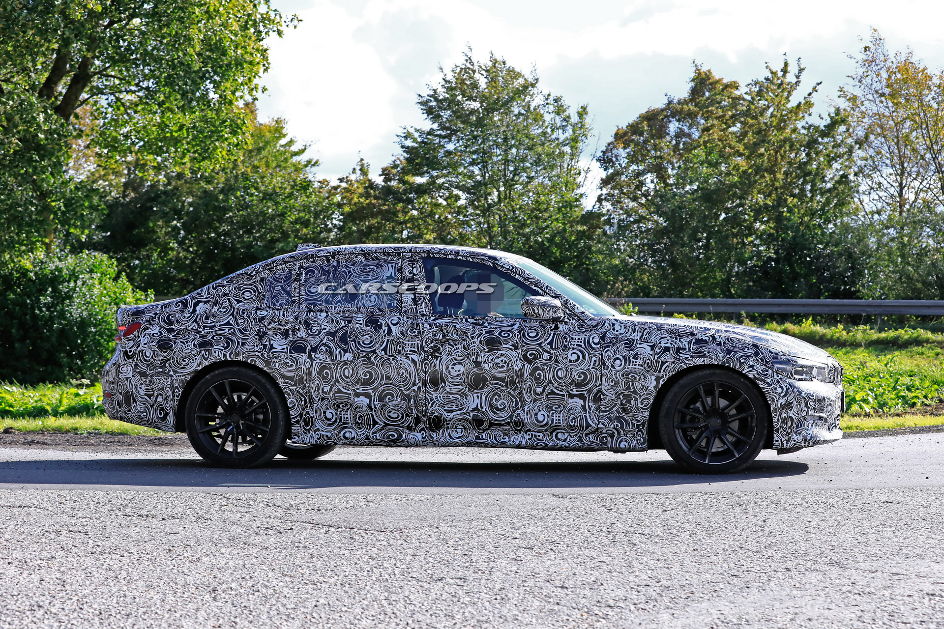 2019 bmw 3 series lwb spy shots-13 2019 BMW 3-Series Long Wheelbase Stretches Out In First Spy Images