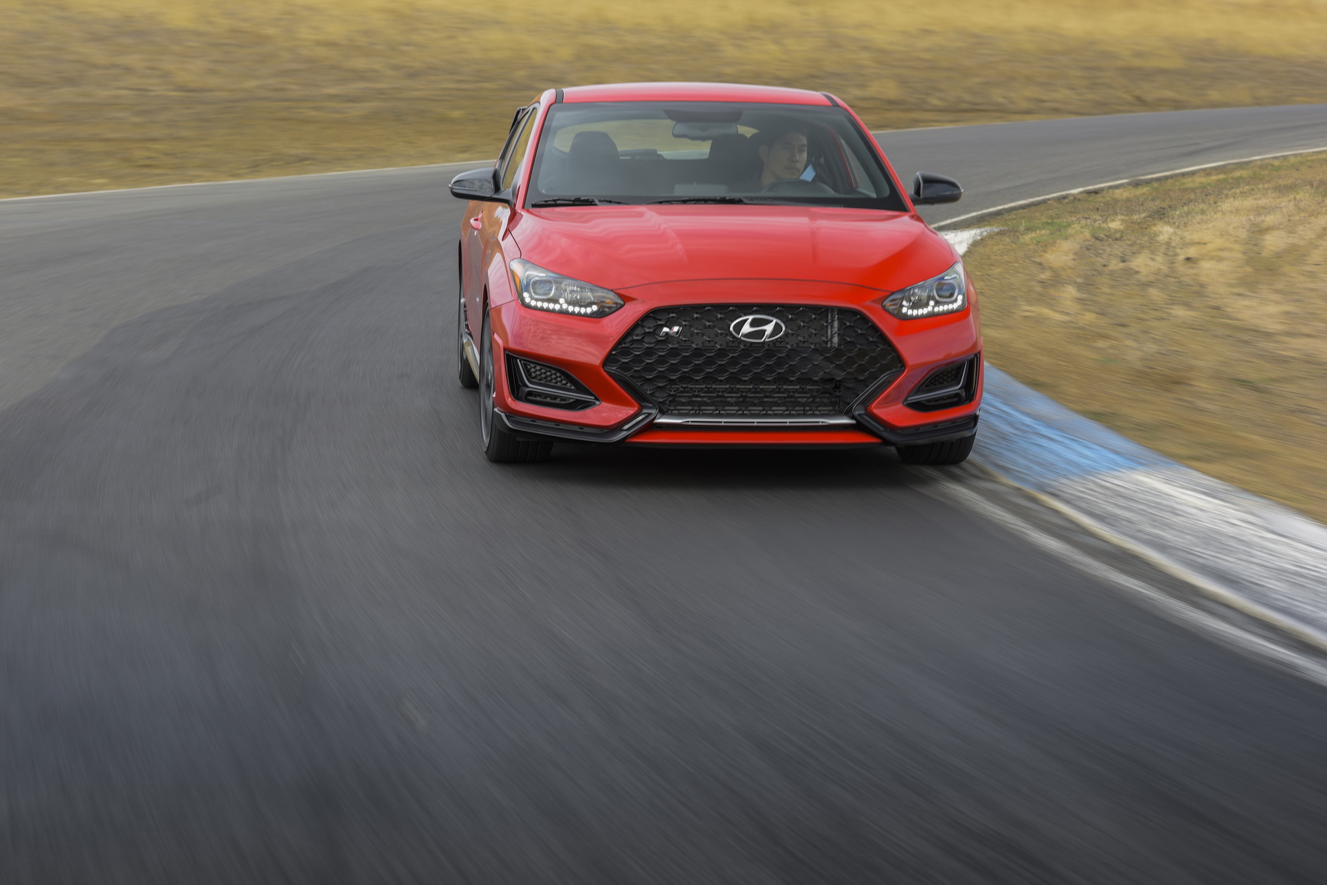 Hyundai-Veloster-N-12 New Hyundai Veloster N Celebrates U.S. Launch At Thunderhill Raceway