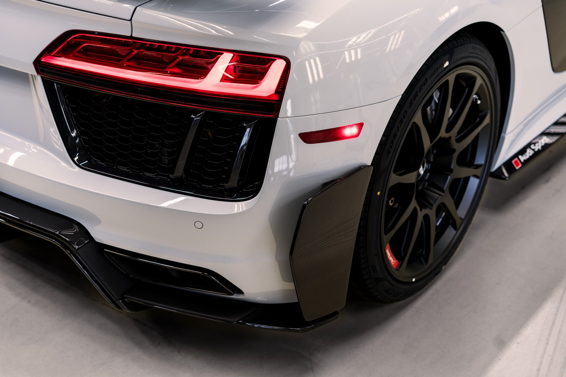 Audi R8 V10 Plus Coupe Competition-6 2018 Audi R8 V10 Plus Coupe Competition Is The Most “Performance-Oriented” R8 Ever