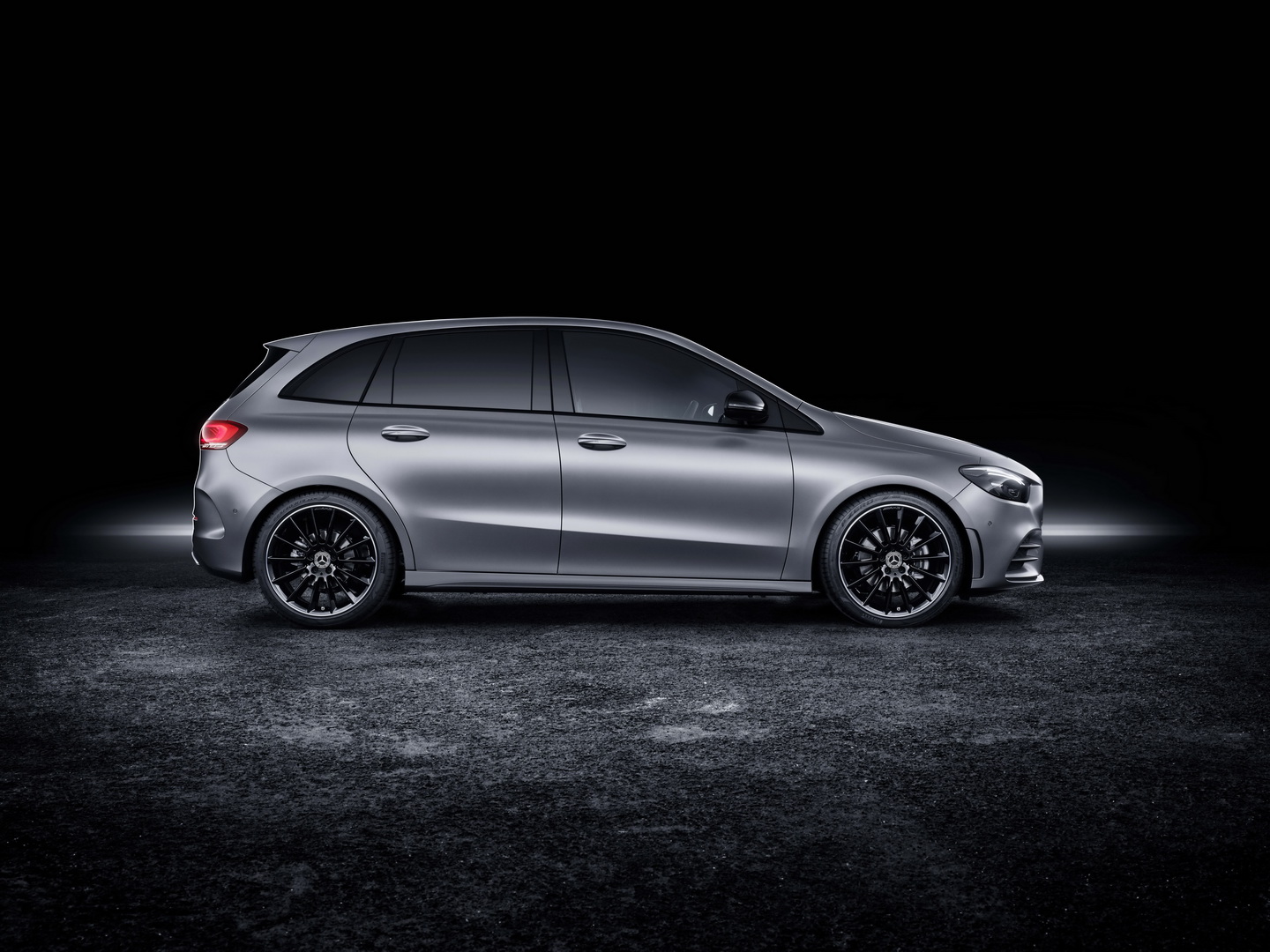 Mercedes-Benz B-Klasse, W 247, 2018 // Mercedes-Benz B-Class, W All-New Mercedes B-Class Lands In Paris With Fresh Looks And Tech