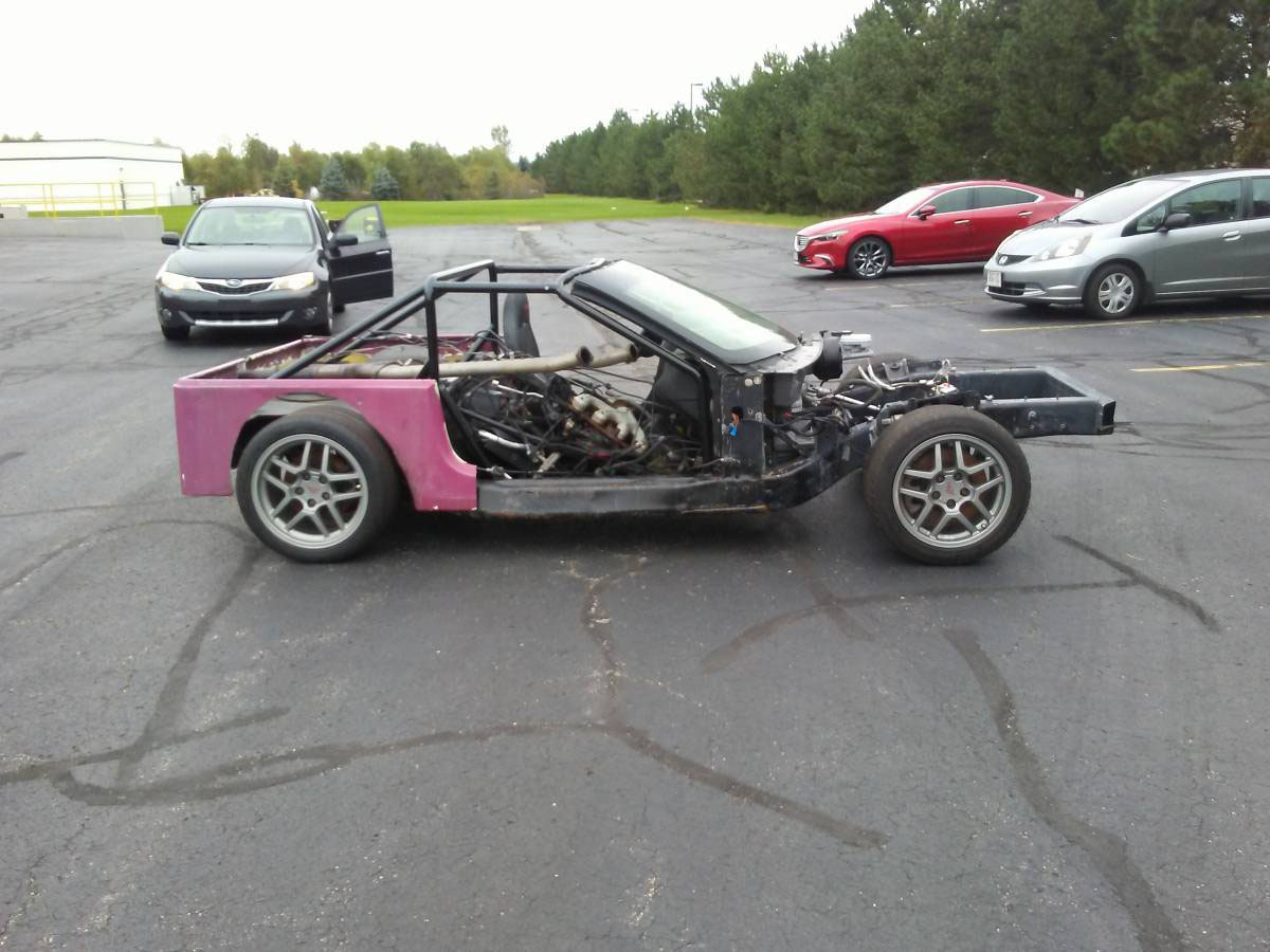 jeep-corvette-03 Somebody Tried Turning This Corvette Into A Jeep Roadster