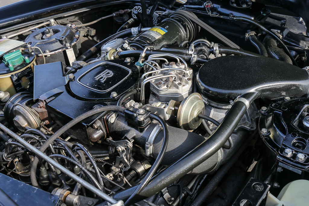 rolls royce corniche sinatra auction 15 Frank Sinatra’s 1984 Rolls-Royce Corniche Convertible Getting Auctioned Off