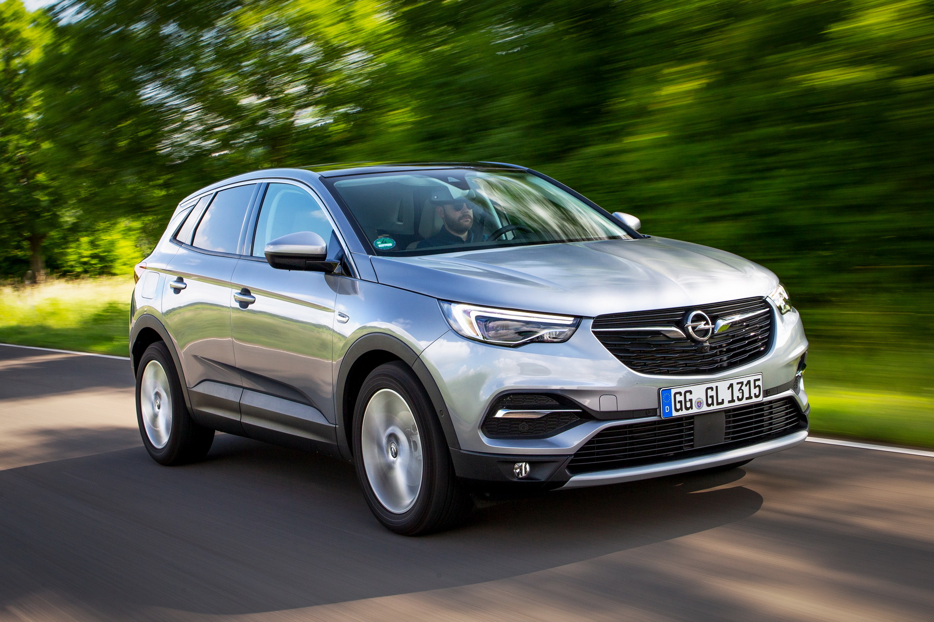 Opel-Grandland-X-1 Opel Returns To Russia Thanks To Market Rebound, May Build Cars There