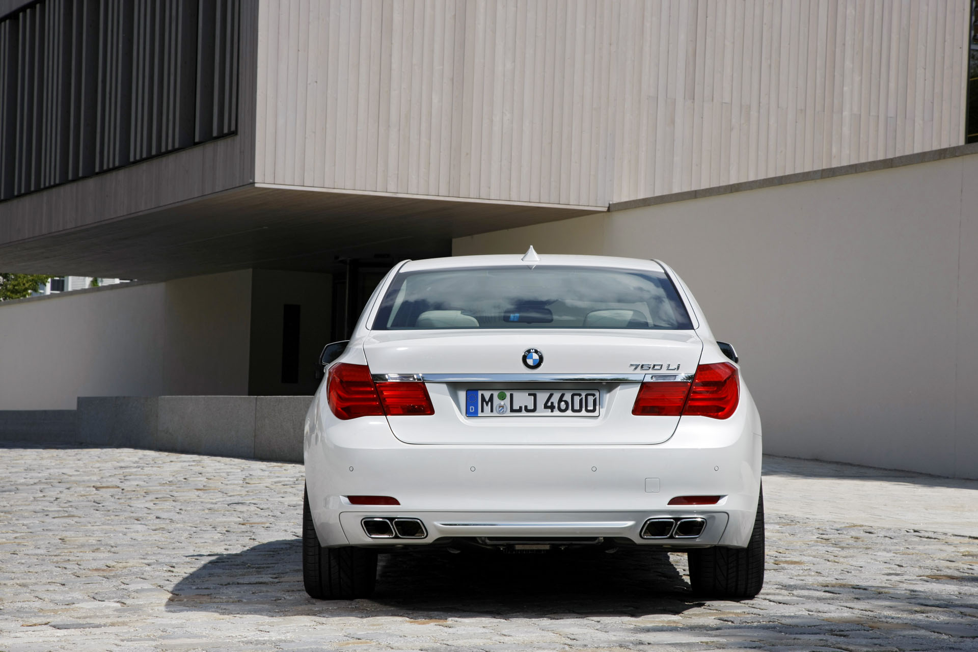 BMW_760Li_122 copy BMW’s Recalling 2013-2015MY V12 7-Series In The U.S. – All Three Of Them