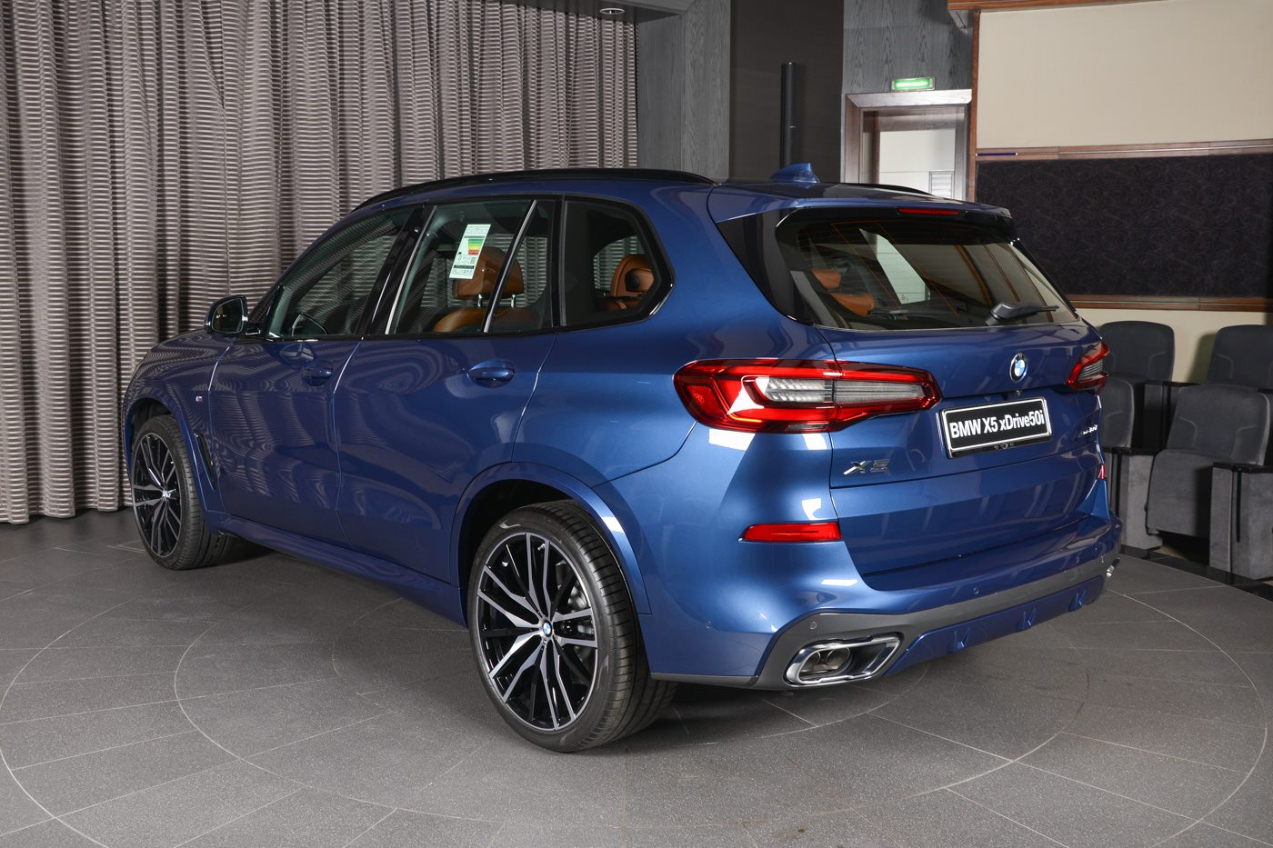 2019 bmw x5 on display abudhabi 20 New BMW X5 xDrive50i Looks Dashing In Phytonic Blue Metallic
