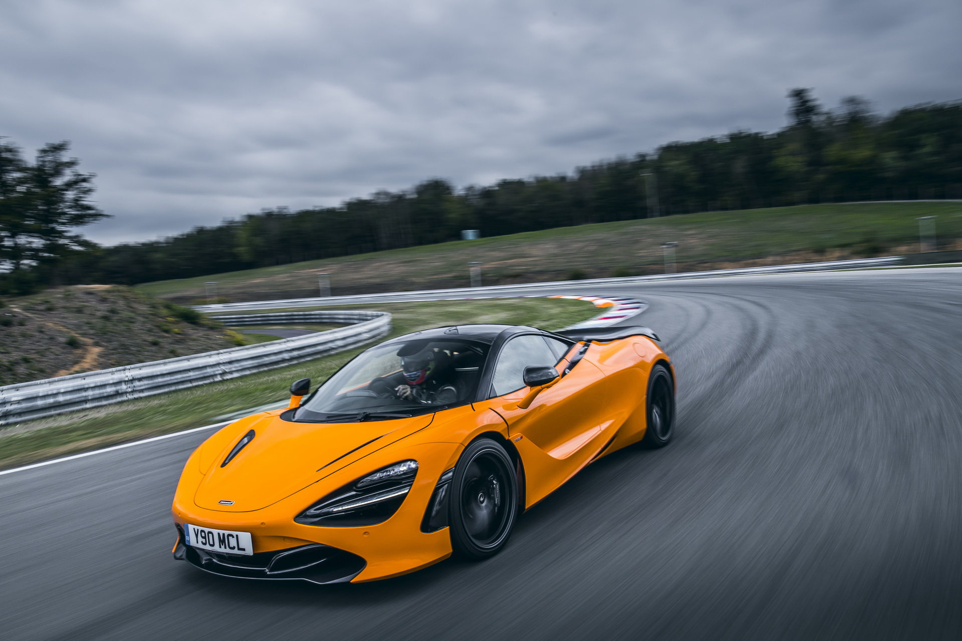 McLaren-720S-TrackPack-04 McLaren 720S Gets New Track Pack Aimed At Customers Who Frequent Circuits