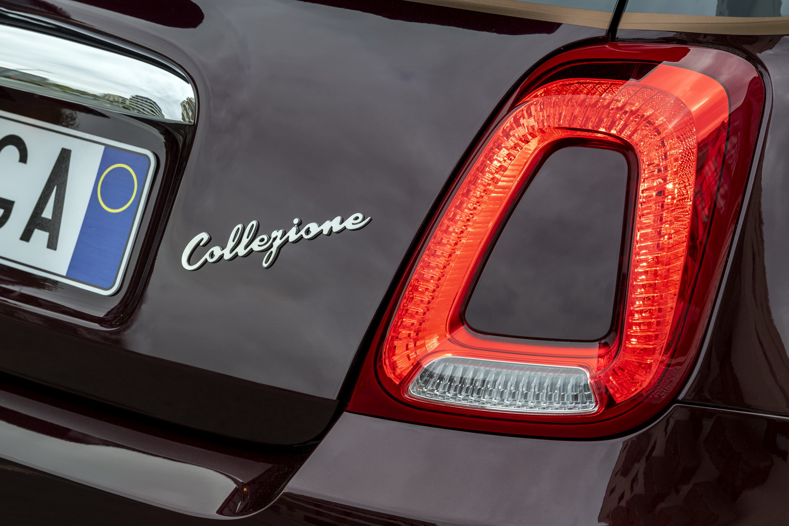 2019 fiat 500 collezione 11 Fiat Celebrates Autumn With New 500 Collezione Edition