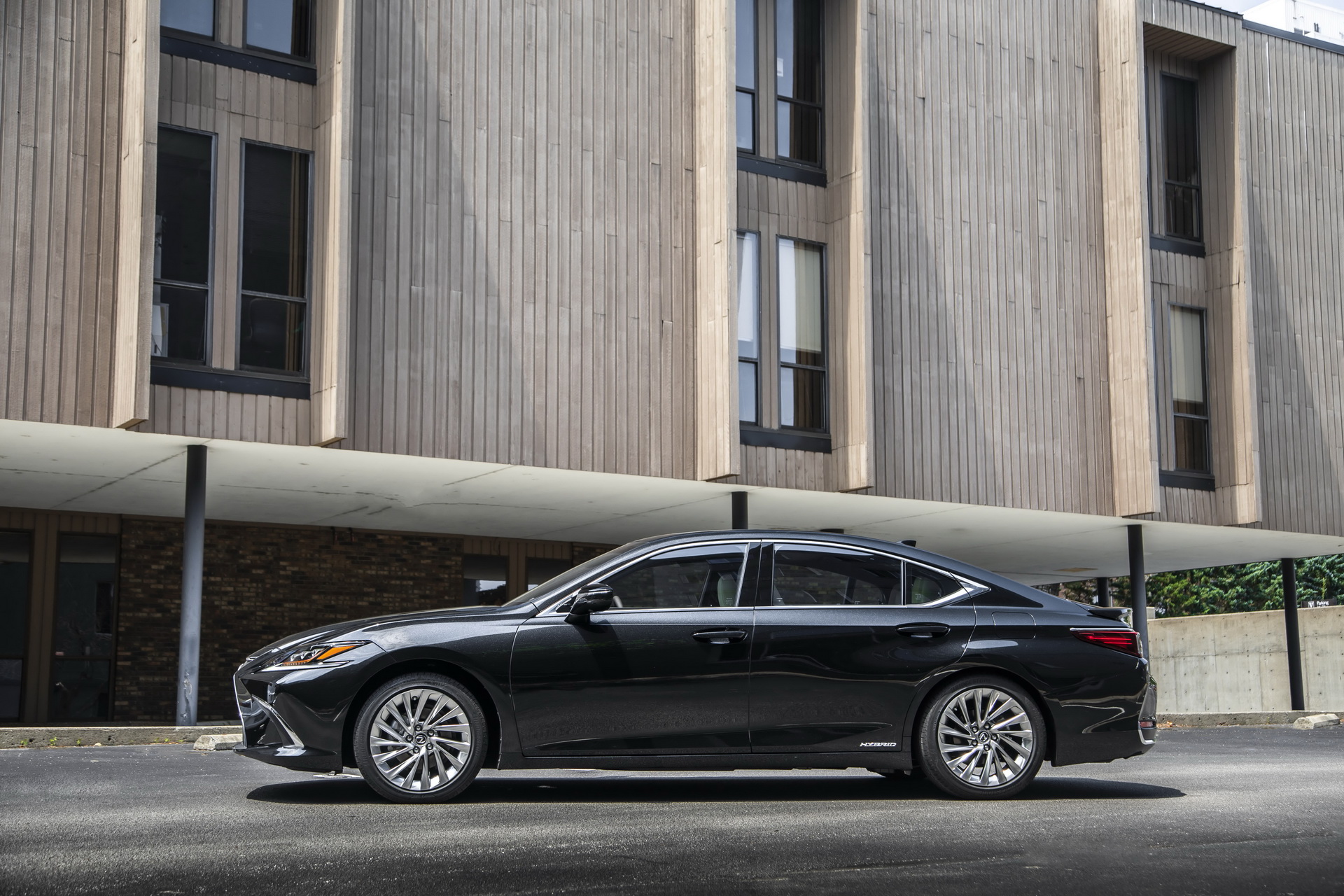 Lexus-ES-Seats-06 It Took Lexus Three Years To Develop The Perfect Seats For The New ES