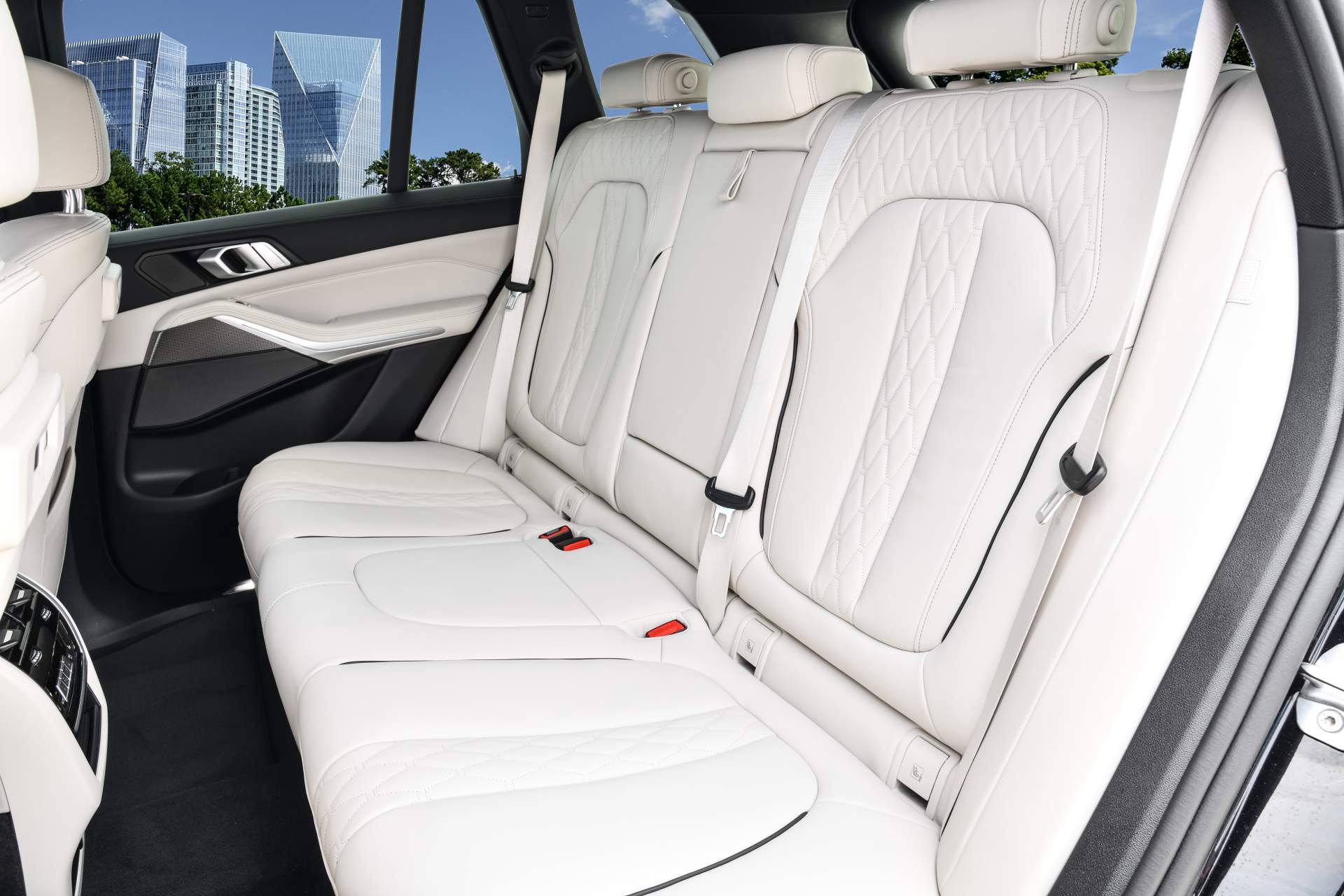 2019 BMW X5 314 Your 2019 BMW X5 Photo Gallery Is Here And It’s Huge