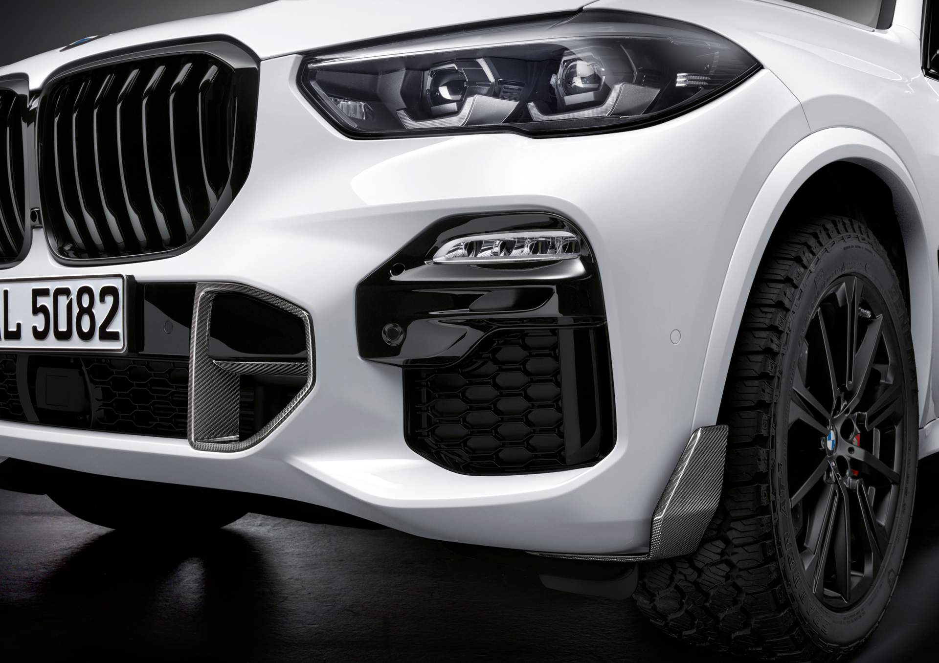 2019 BMW X5 with M Performance Parts 4 Fresh M Performance Parts Turn 2019 BMW X5 Into An Athlete Of Sorts