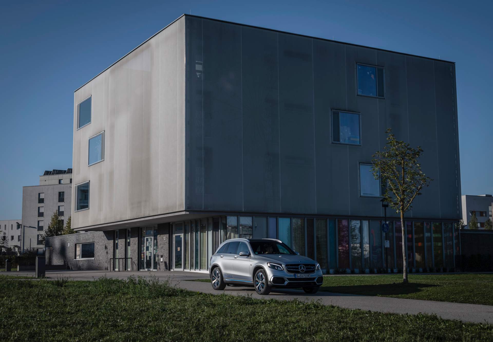 FV EQ Stuttgart 2018
Driven by EQ Stuttgart 2018 Mercedes Drops Full Details On GLC F-Cell Before Deliveries Begin