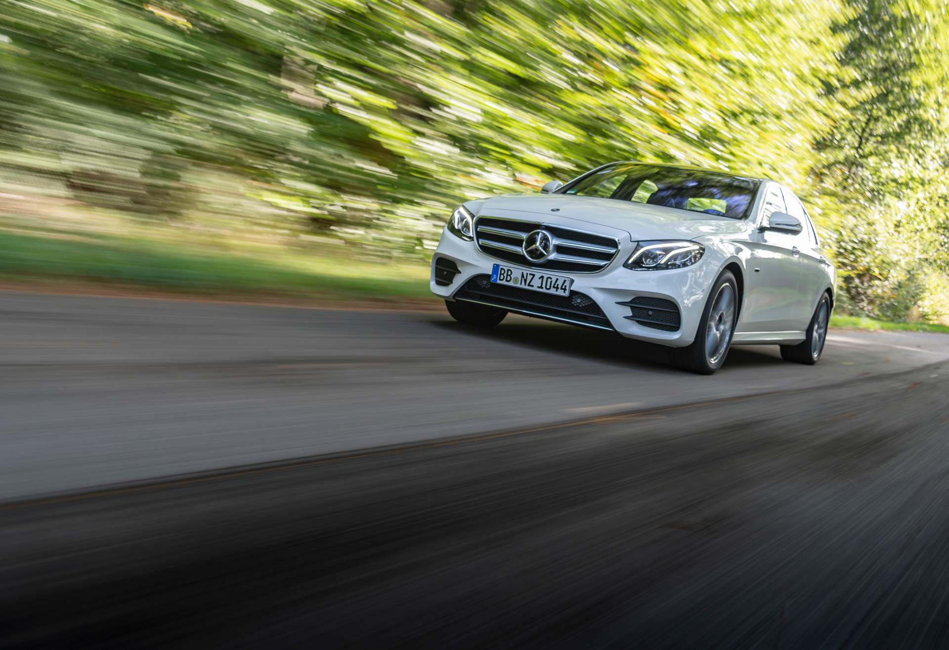 Driven by EQ Stuttgart 2018
Driven by EQ Stuttgart 2018 Mercedes E300e And E300de PHEVs Mix Electricity With Petrol And Diesel Power