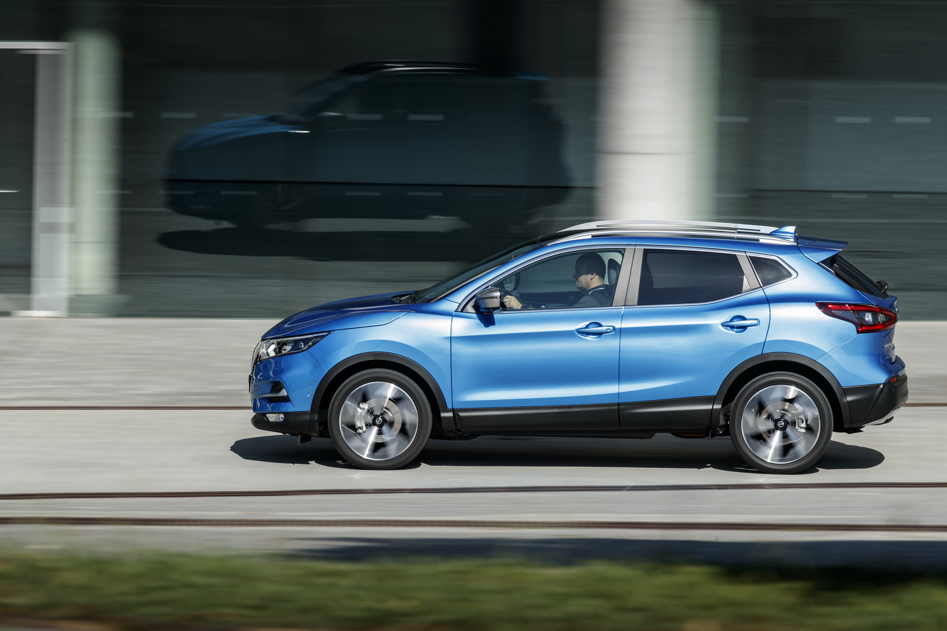 2019-Nissan-Qashqai-18 2019 Nissan Qashqai Gets New Turbo Petrol Units, DCT ‘Box And Infotainment System