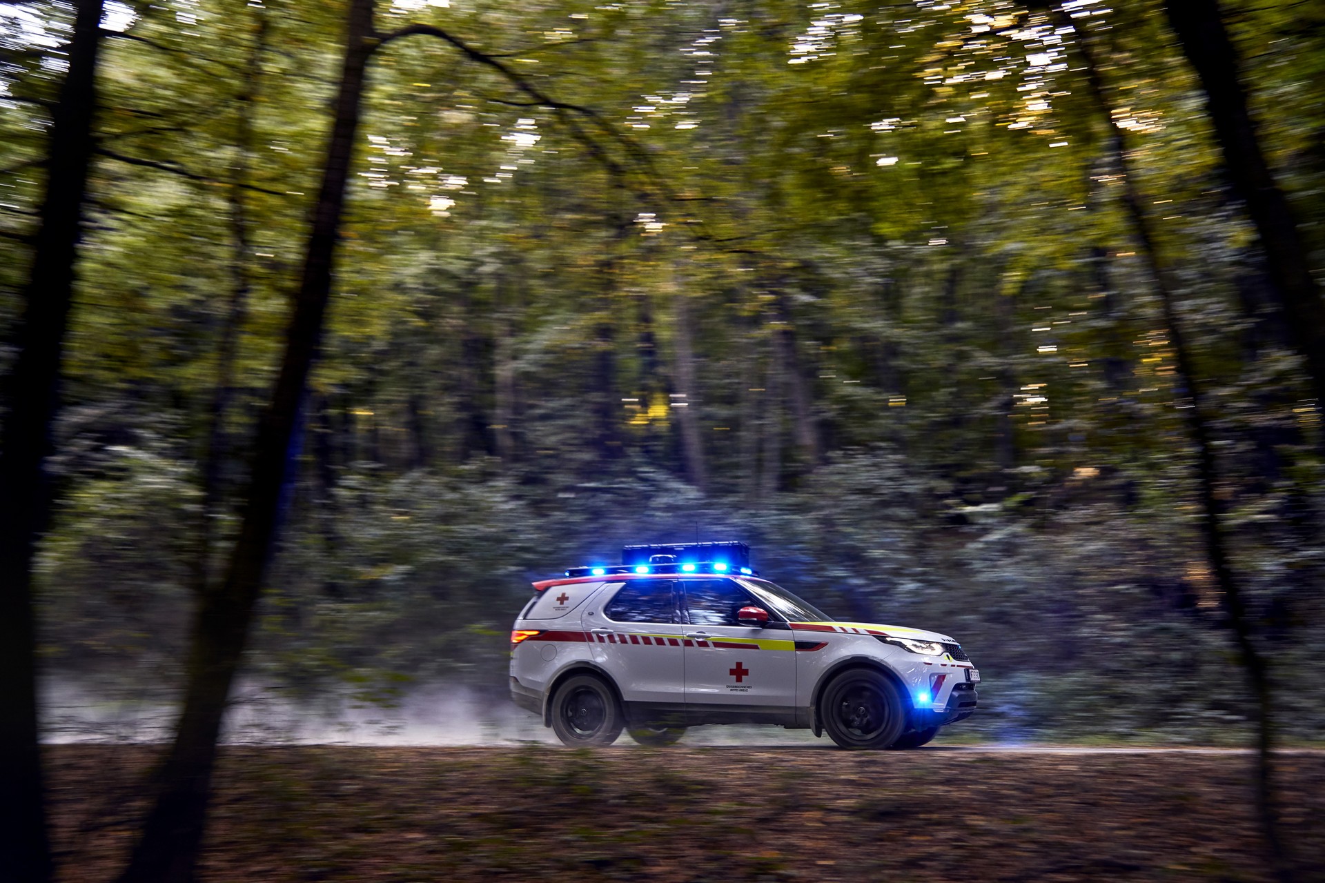 Land Rover Discovery Emergency Response Vehicle-38 Land Rover SVO Builds A One-Off Discovery Emergency Vehicle Complete With A Drone