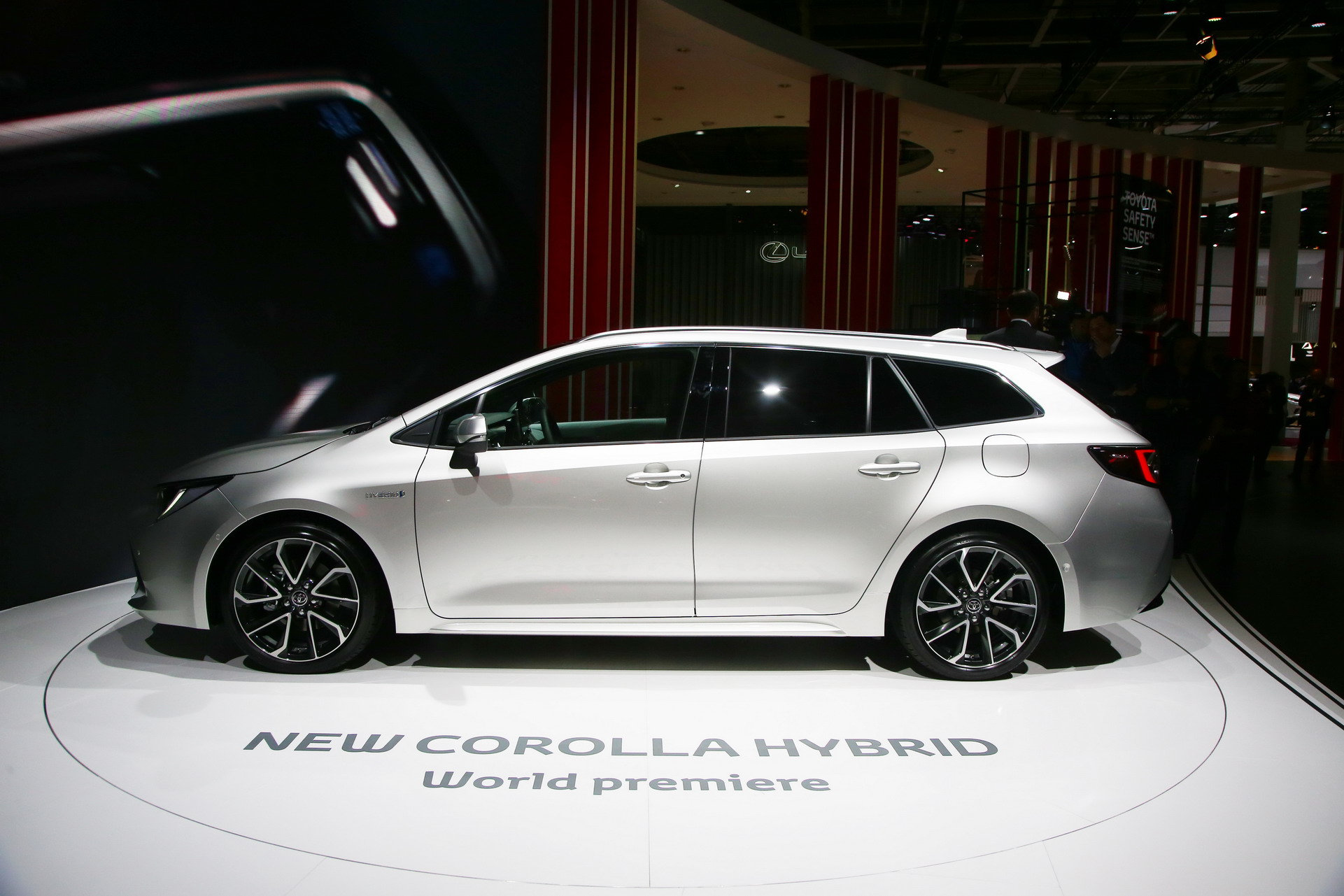 Toyota b9 2018 Paris Auto Show Gallery: Toyota