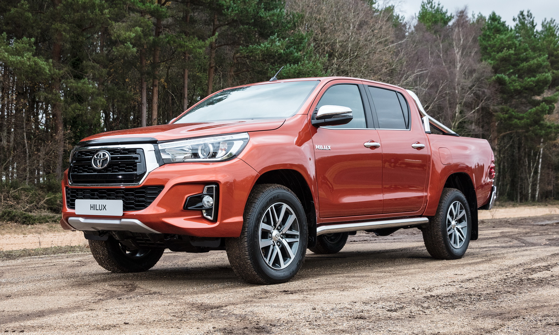 2019 toyota hilux invincible x 68 Toyota Hilux Gains New Invincible X Range-Topping Trim And Limited Edition In UK
