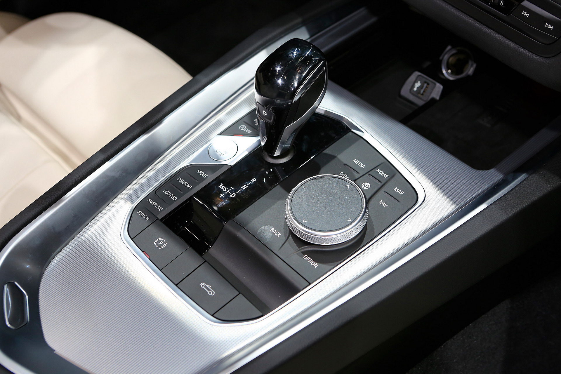 BMW 172 2018 Paris Auto Show Gallery: BMW