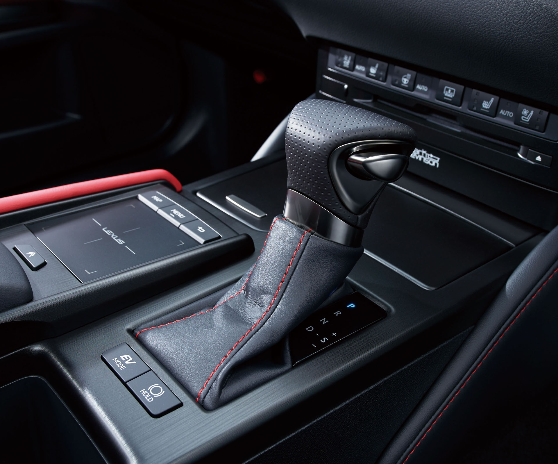 2019-lexus-es-jdm-47 2019 Lexus ES Launches In Japan Complete With Digital Mirrors