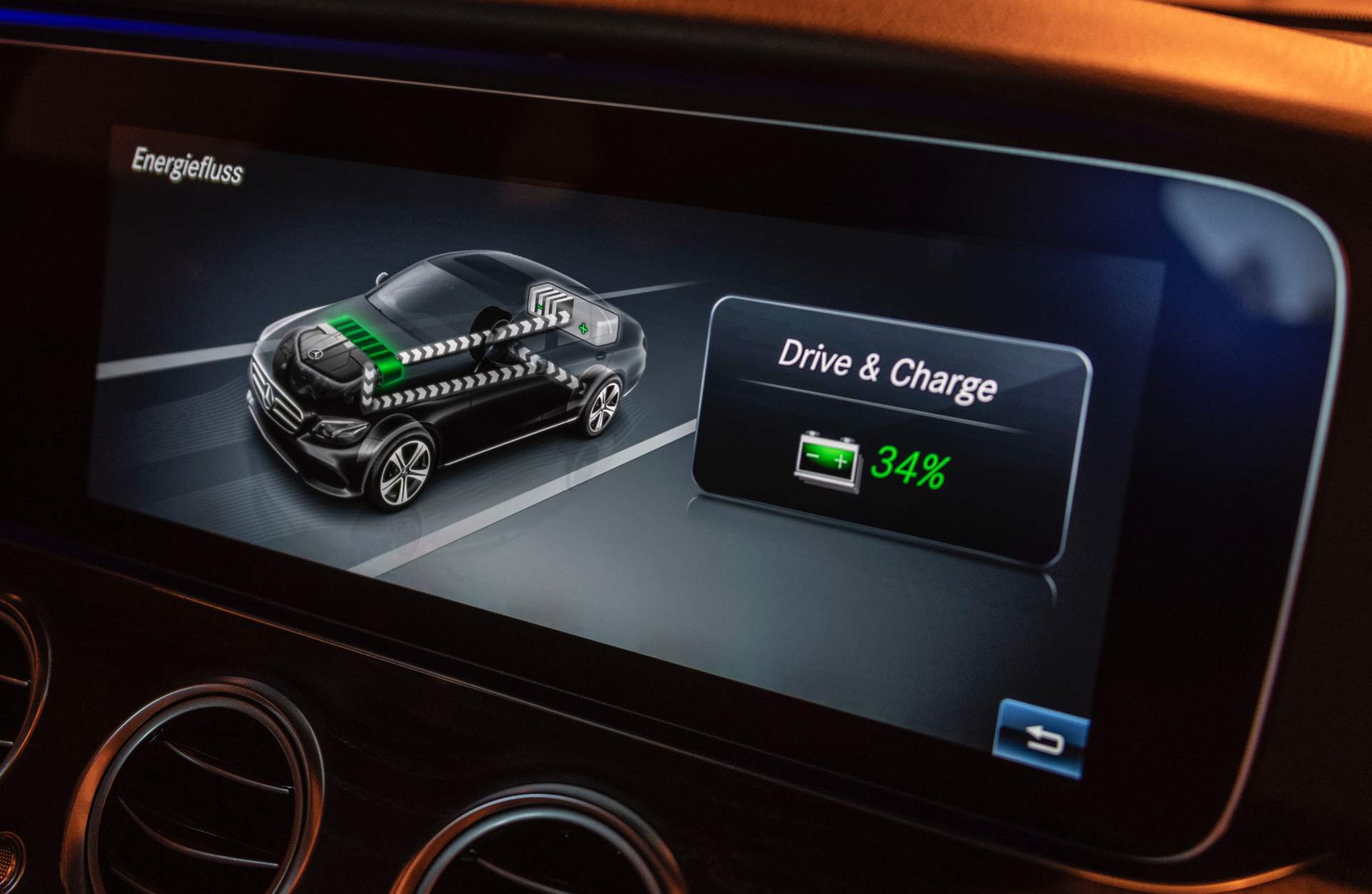 Driven by EQ Stuttgart 2018
Driven by EQ Stuttgart 2018 Mercedes E300e And E300de PHEVs Mix Electricity With Petrol And Diesel Power