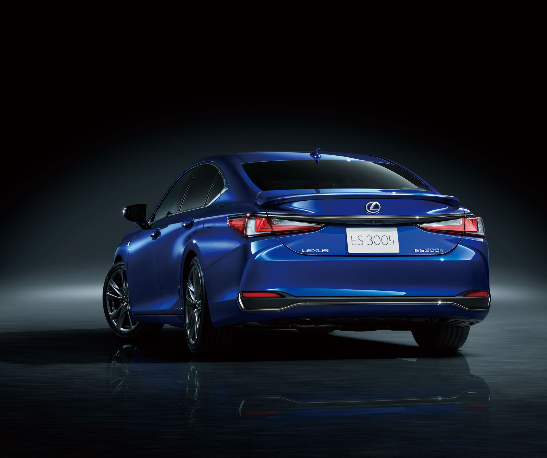 2019-lexus-es-jdm-38 2019 Lexus ES Launches In Japan Complete With Digital Mirrors