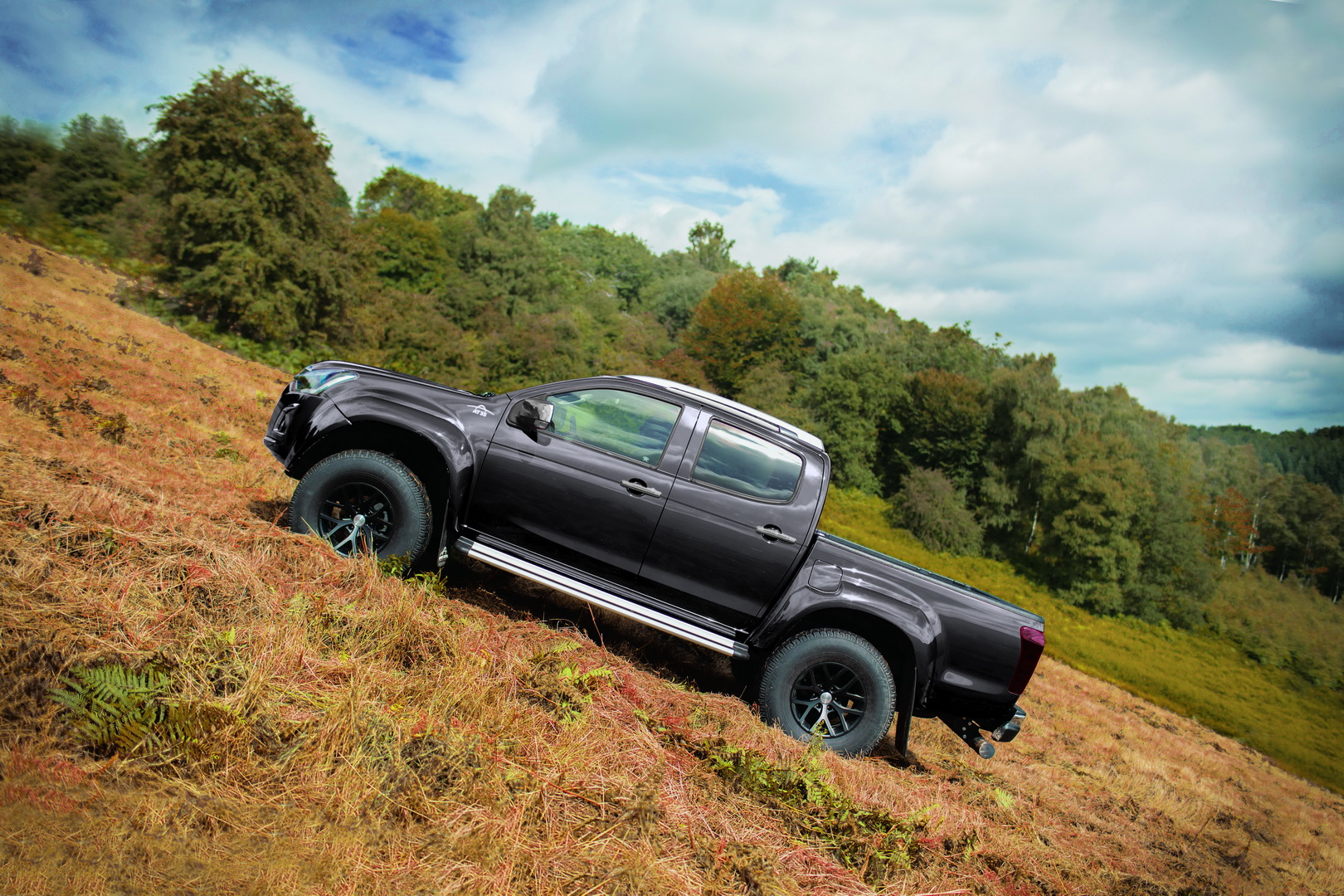 2019-isuzu-d-max-arctic-trucks-at35-2 Updated Isuzu D-Max Arctic AT35 Starts From £38,545 In UK