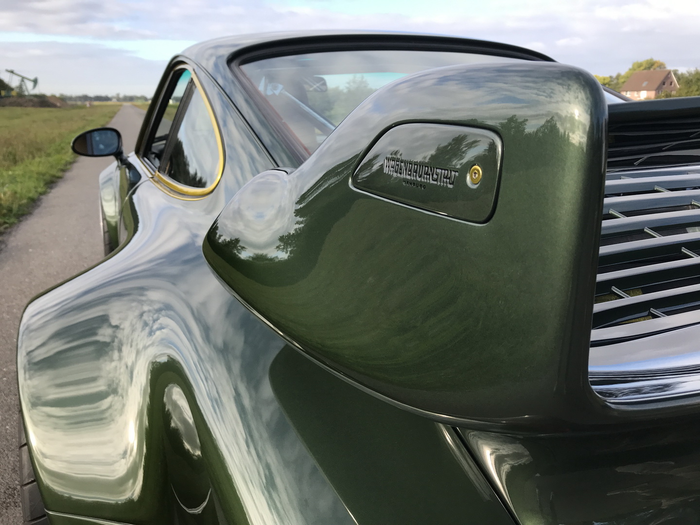 1993 porsche 911 turbo Wagenbauanstalt tuning 8 1993 Porsche 911 Turbo Does Away With Subtleties, Goes OTT