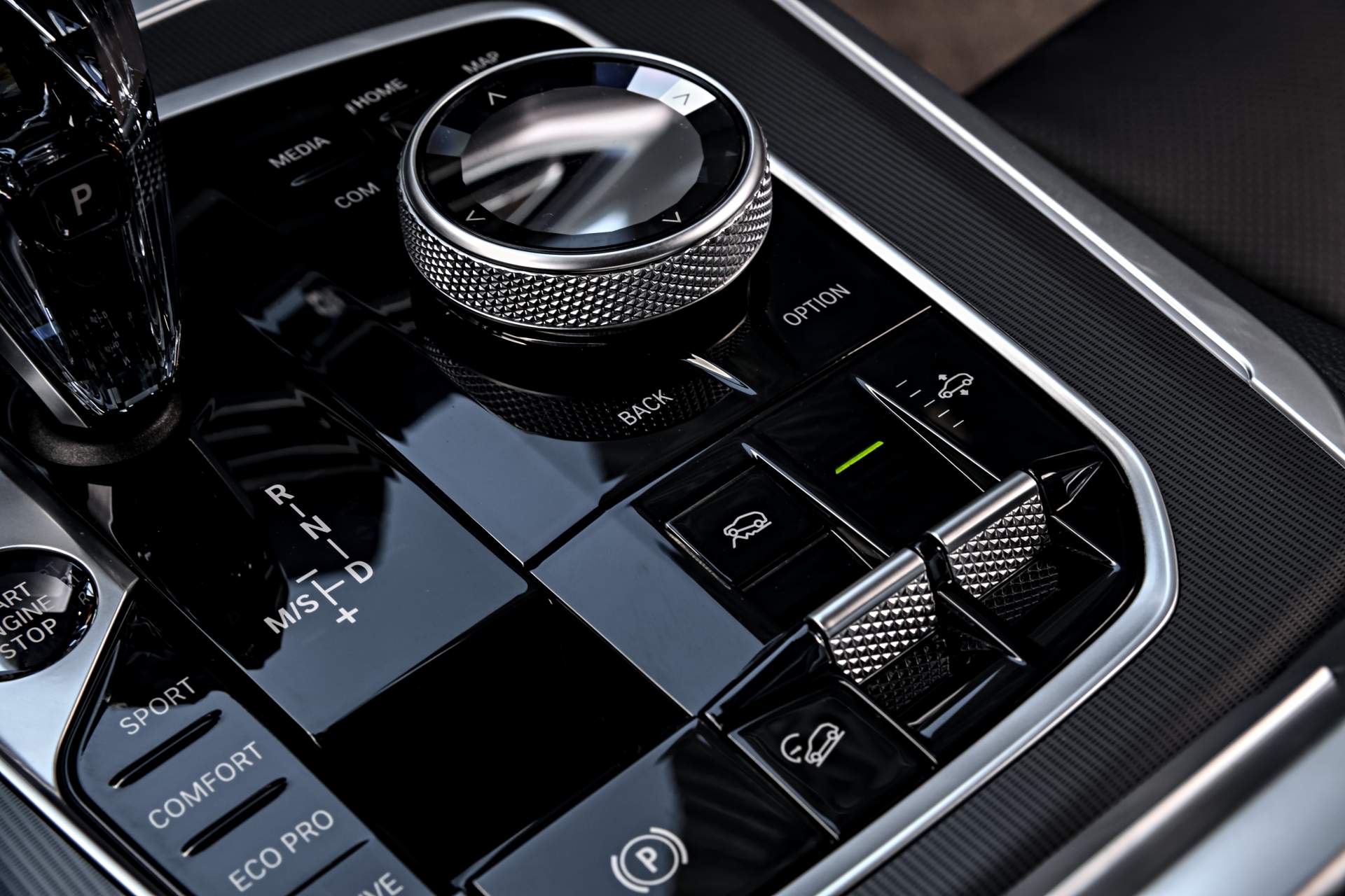 2019 BMW X5 113 Your 2019 BMW X5 Photo Gallery Is Here And It’s Huge