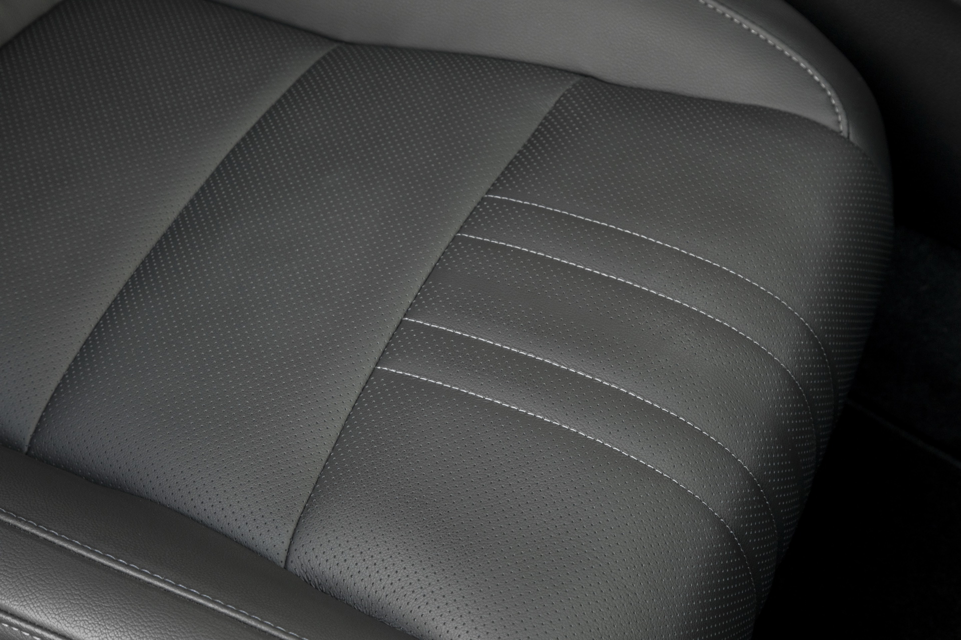 2019 honda accord pricing specs 128 2019 Honda Accord Priced From $23,720 To $35,950, In Showrooms Nov 1