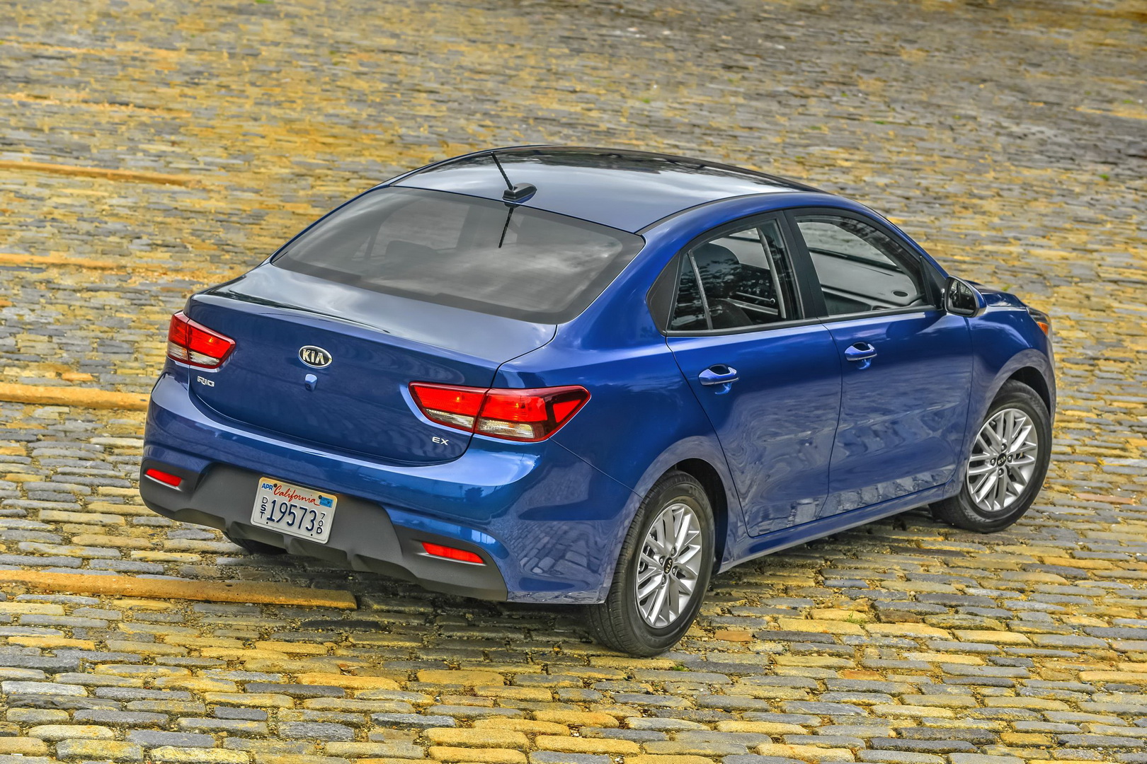 2018 kia rio 5 2019 Kia Rio Range Simplified, Manual Transmission Is Out