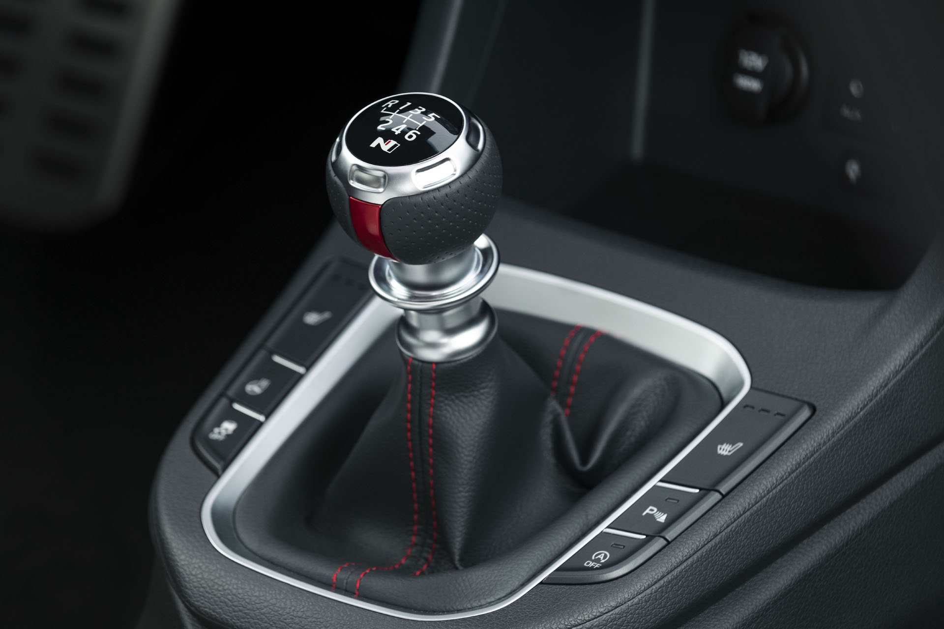 All-New Hyundai i30 Fastback N Interior (9) copy Hyundai i30 Fastback N Looks As Fast As It Does Slick