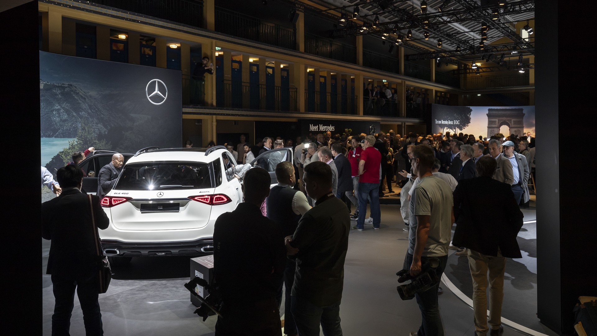 Mercedes-GLE-12 Mercedes A35, GLE, EQC And Smart Forease Concept Debut In Paris