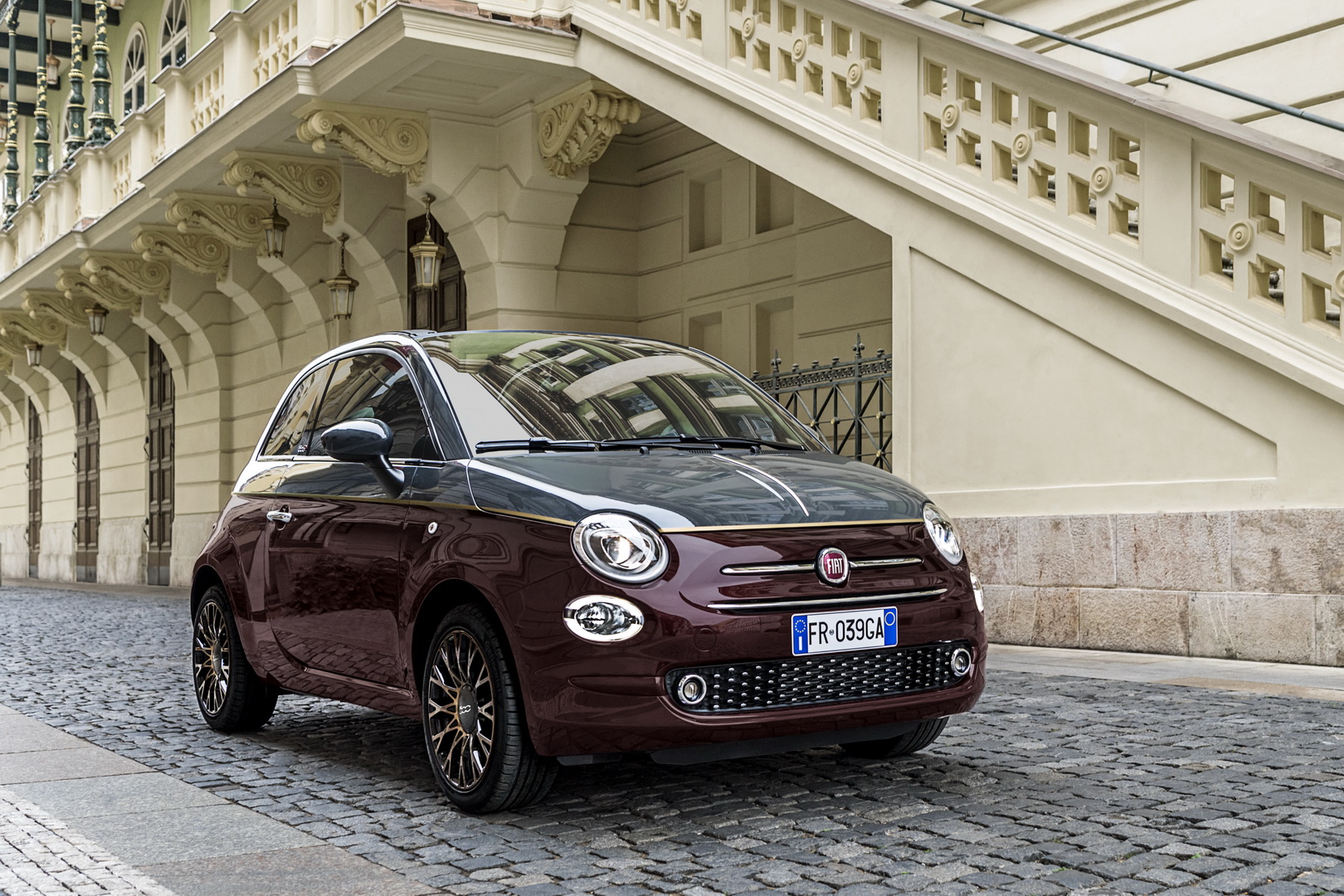 2019 fiat 500 collezione 1 Fiat Celebrates Autumn With New 500 Collezione Edition