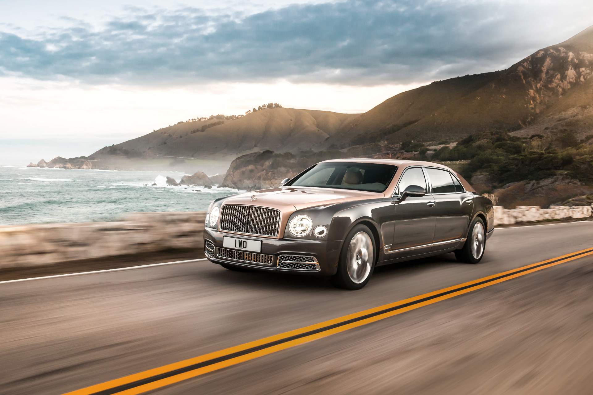 Bentley Mulsanne EWB 4 Bentley Bringing Super-Fast In-Car WiFi System To All Its Models In 2019