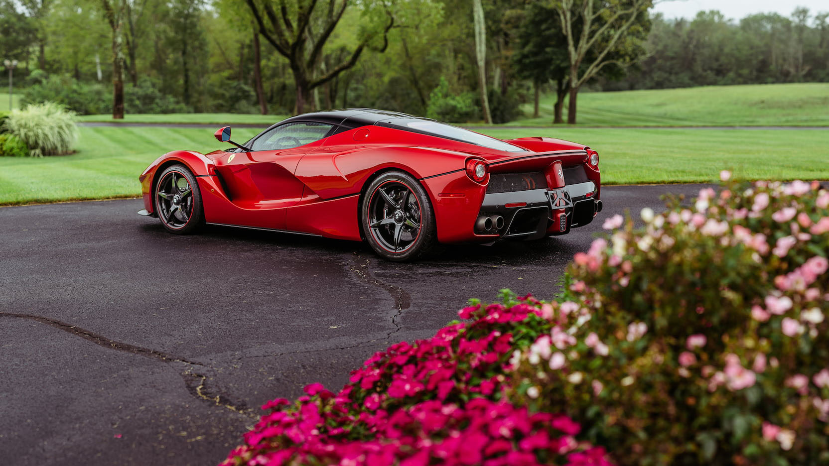 2014 FERRARI LAFERRARI Kissimmee Auction 20 Place The Winning Bids And Take Home This Matching LaFerrari & Aperta Duo