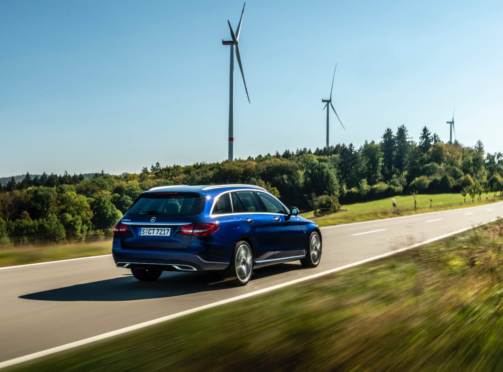 FV EQ Stuttgart 2018
Driven by EQ Stuttgart 2018 302 HP Mercedes C300de Diesel PHEV Can Cover 57 Km In EV Mode