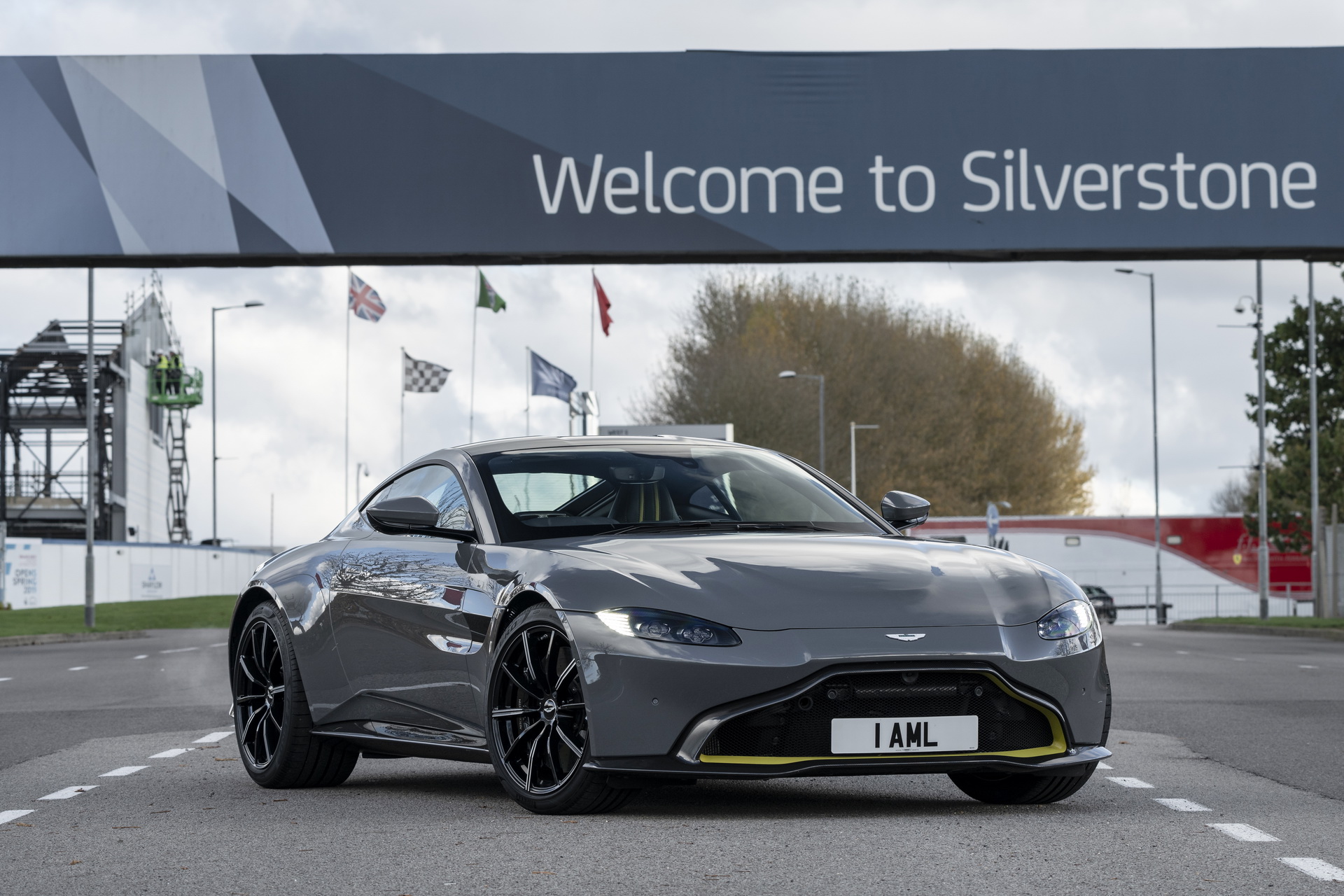 Aston_Martin_Stowe_Circuit_01 Aston Martin’s New Testing Center At Silverstone Officially Open For Business