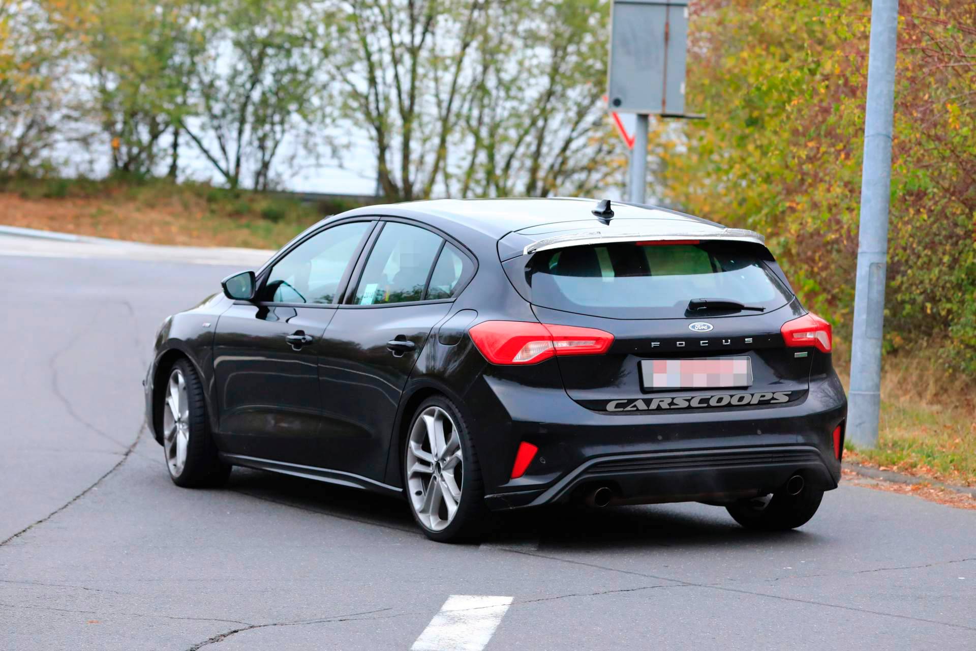 2019 Ford Focus ST spy shots 10 2019 Ford Focus ST: Here It Is In Production Form, Interior Included