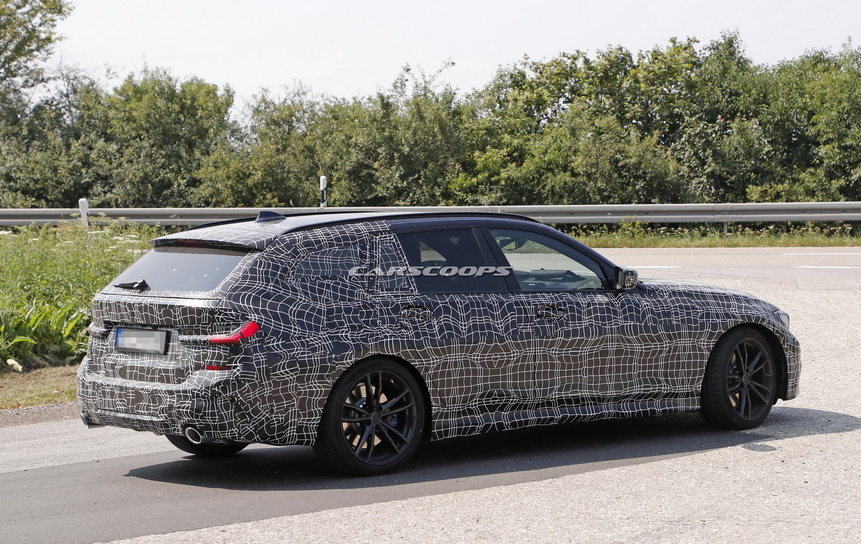 2020 bmw 3-series touring 28 New BMW 3-Series Touring To Premiere At 2019 Geneva Motor Show
