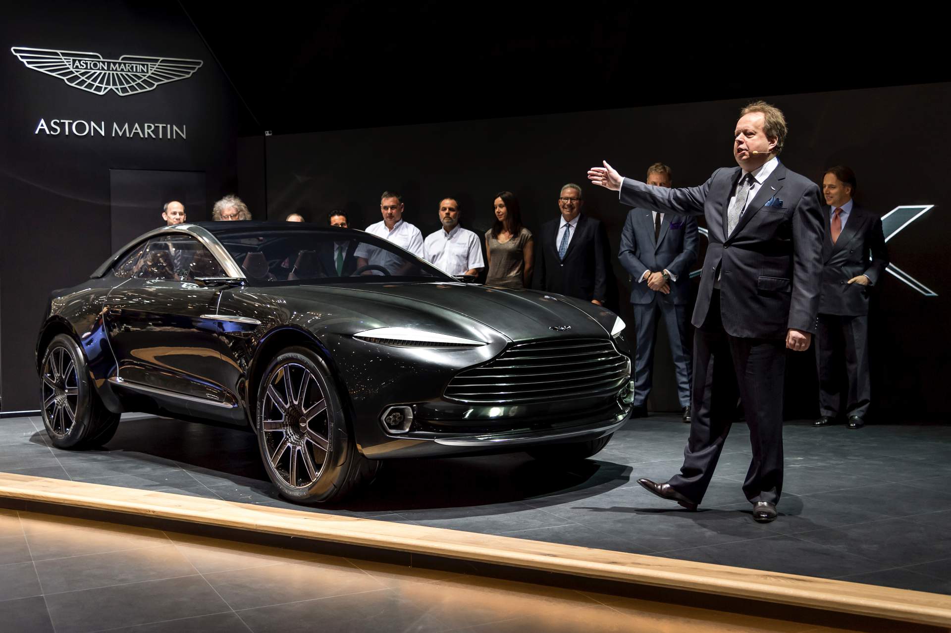 Aston Martin DBX Concept and CEO Andy Palmer 1 Aston Martin Confirms AMG V8 Engine For DBX Crossover