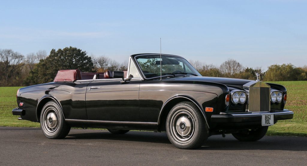  Frank Sinatra’s 1984 Rolls-Royce Corniche Convertible Getting Auctioned Off