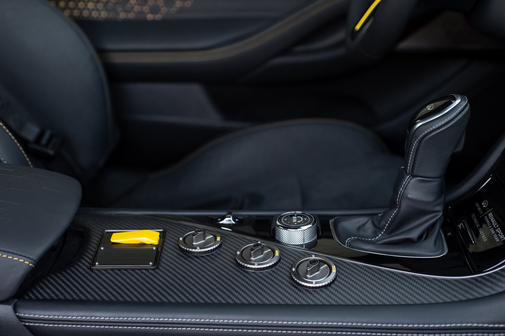 Infiniti Project Black S Concept-75 Infiniti Project Black S Concept With F1 Hybrid Tech Has The Power Go After M4, RS5